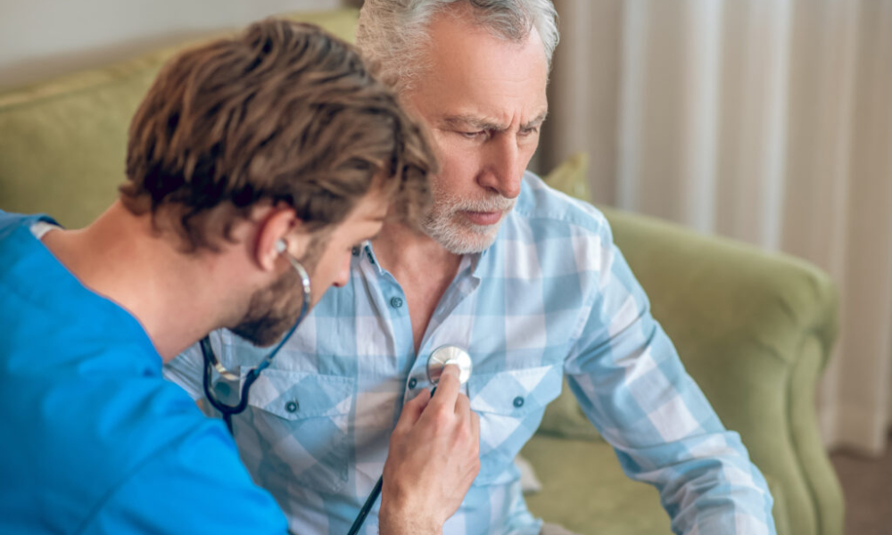 experienced concentrated physician performing cardiac auscultation 1024x683 1
