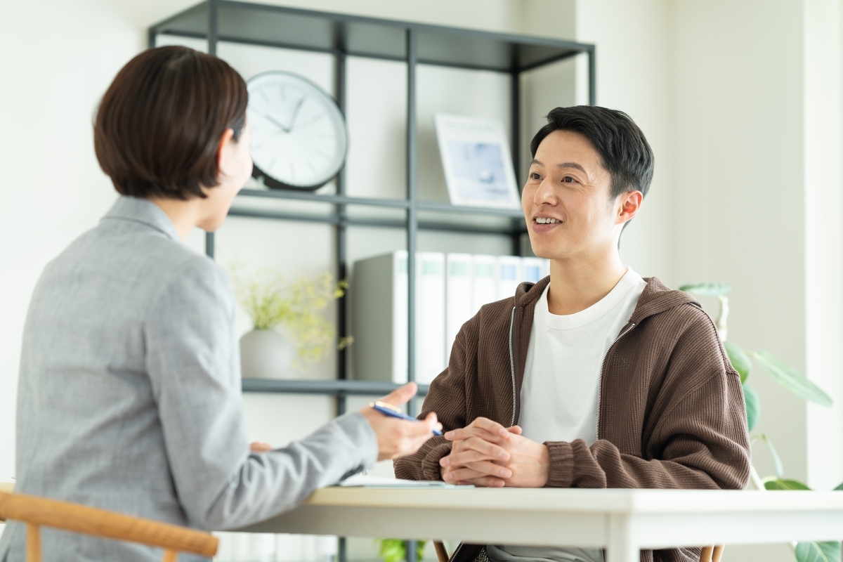 man consulting about Stopping TRT